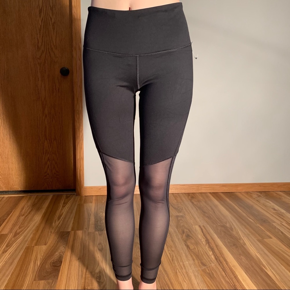 Victoria Secret Sport Leggings- Medium Regular NWT